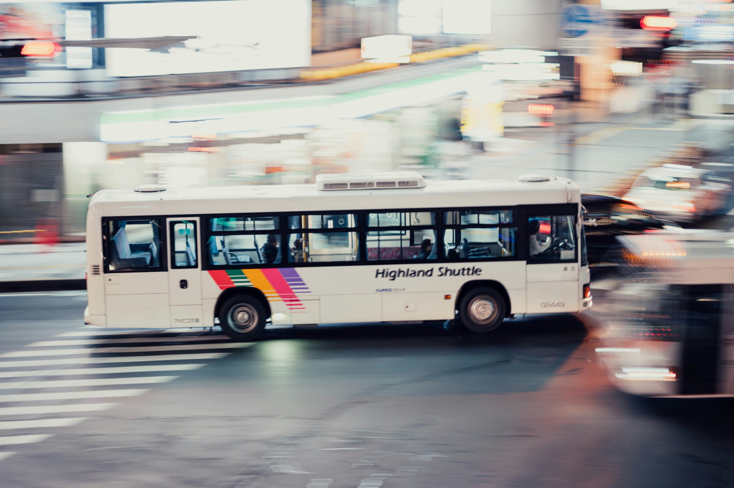 chuttersnap C4i gJGW LQ unsplash scaled - バスの種類・特徴とは？CADデータの活用について徹底ガイド！