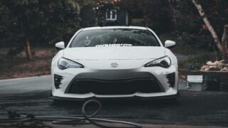 erik mclean Ov XGl3AdQ8 unsplash 320x180 - 自動車CADとは？効率的な2D・3D活用術、最新動向徹底解説