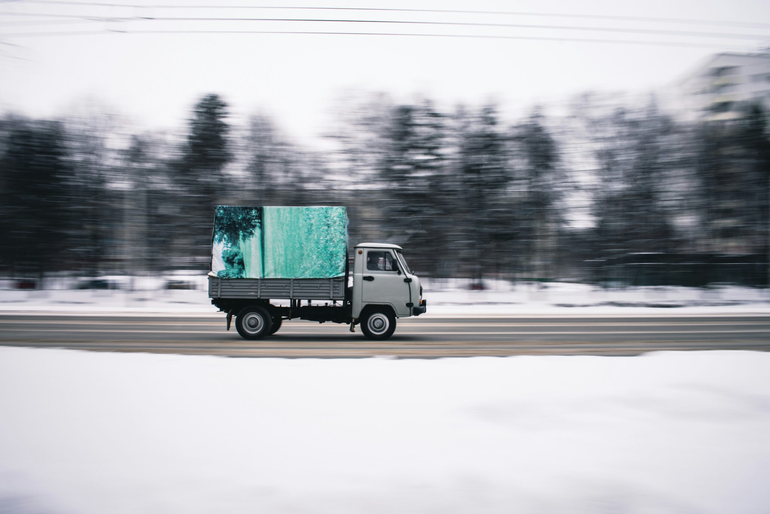nazar sharafutdinov 7TcjCk PRoE unsplash scaled - 軽トラックとは？種類・活用法・CAD利用までの完全マニュアル